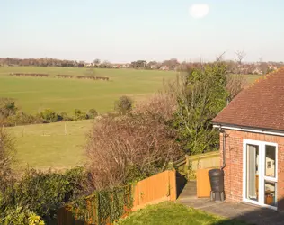 Glendale Lodge - outside view of care home